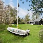 Amazing In Vaeggerlose With Sauna *